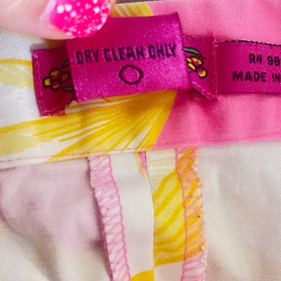 Coastal High Waisted Shell Print Pink Shorts Size 10 - Picture 10 of 10